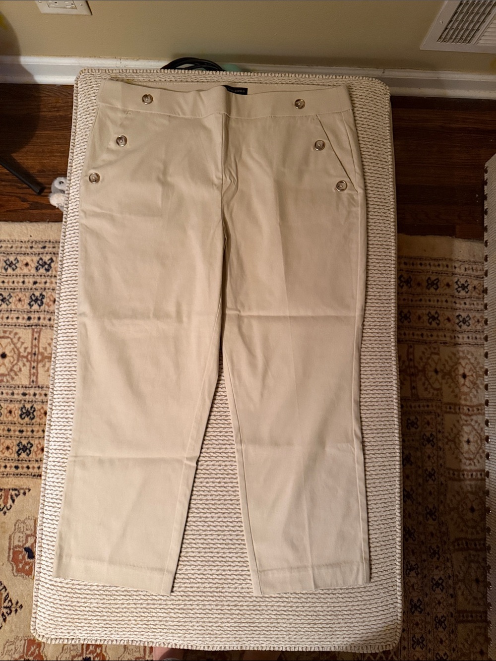 Jules & Leopold Cream Sailor-Button Cropped Pants